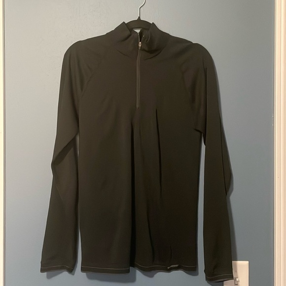 Patagonia Tops - Patagonia Capilene Women’s 1/4 Zip Pullover Black Long Sleeve Size Medium